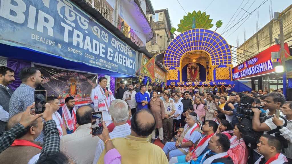 Assam: Sonowal visits Kali Puja mandaps in Tinsukia, prays for peace & goodwill of humanity