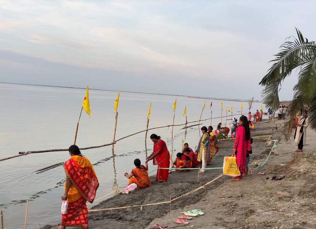 Rising Brahmaputra prompts restrictions on Chhath Puja celebrations in Dibrugarh