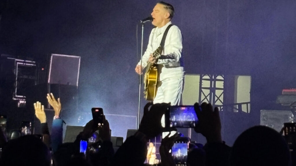 Bryan Adams delivers a stellar show in Shillong; For three hours, fans were in “Heaven”