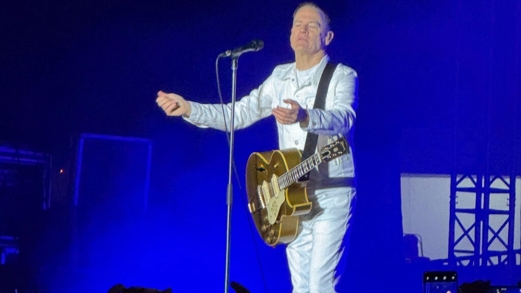 Bryan Adams delivers a stellar show in Shillong; For three hours, fans were in “Heaven”