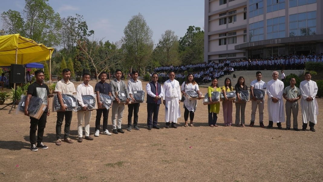 NEHU toppers from Loyola College felicitated with laptops