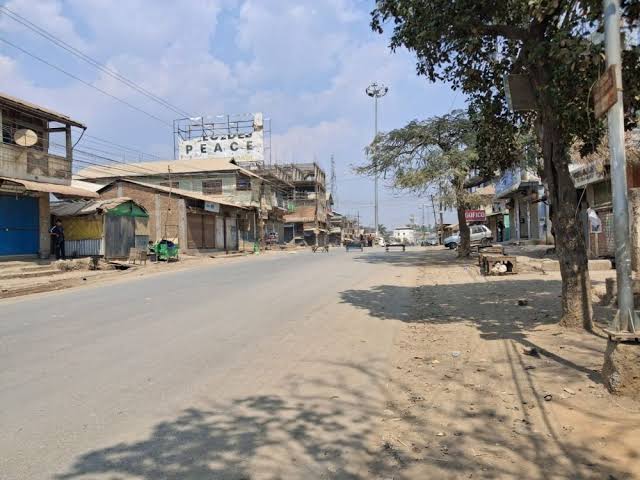 Normal life disrupted in Kuki-Zo areas due to indefinite shutdown