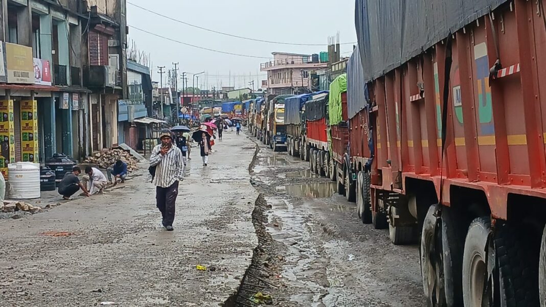 ‘No Entry’ for heavy vehicles during school hours in Khliehriat: East Jaiñtia hills admin