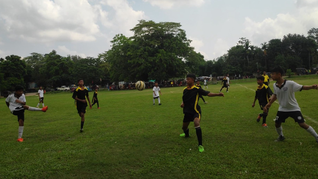 St. Claret dominates Ampati Football Tournament, sweeps all three titles