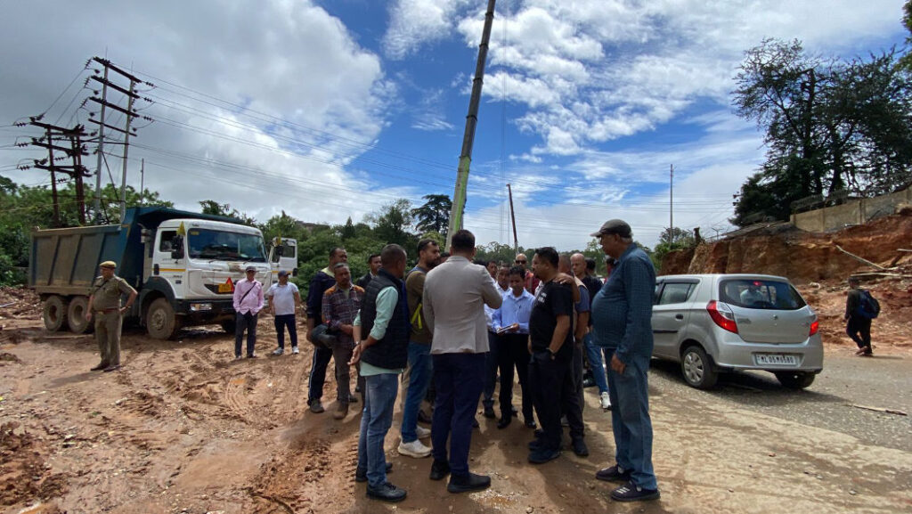 ‘Sluggish’, ‘substandard work’ triggers gridlock, Upper Shillong village heads slam NHIDCL over Umshyrpi choke point