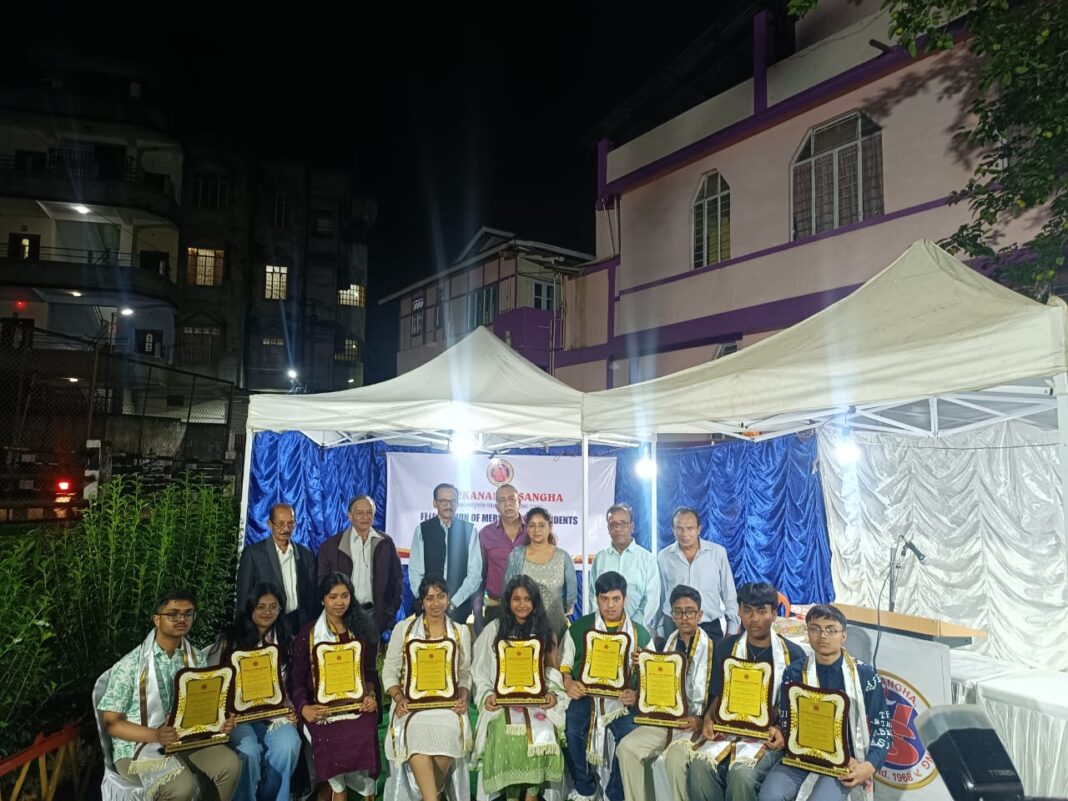 Vivekananda Sangha honors Shillong's brightest young minds for academic excellence