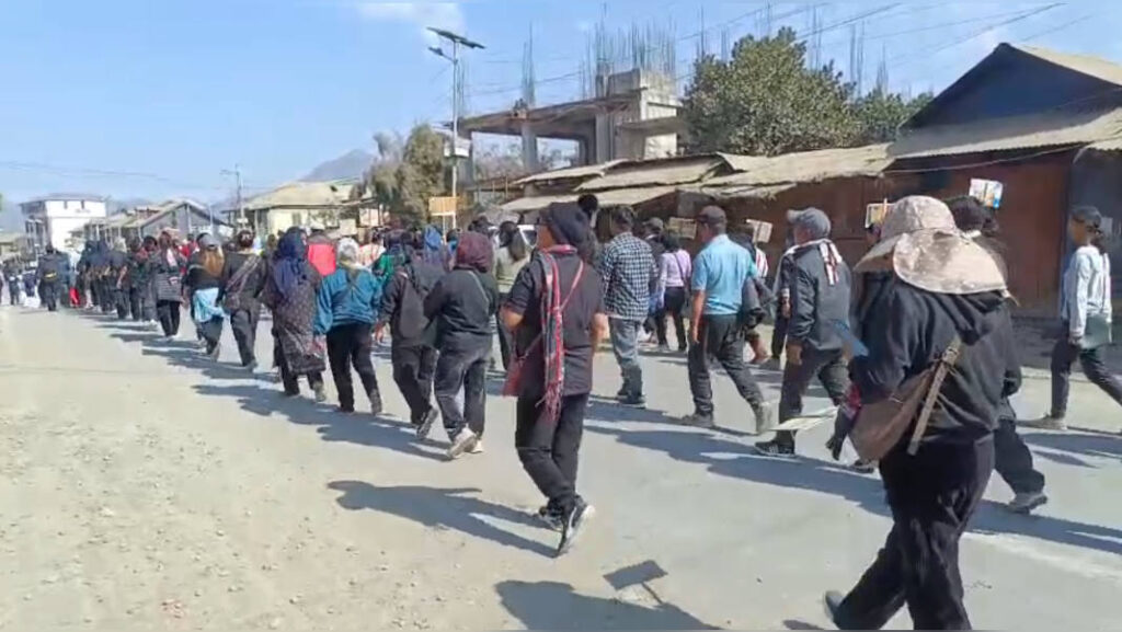 Manipur: Over 1,000 protesters demand early political solution for Kuki-Zo People