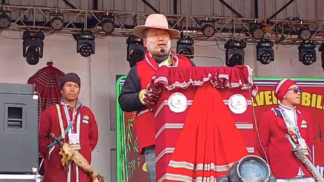 Tagin community celebrates Si-Donyi festival in Mechuka, calls for unity among Arunachal tribes
