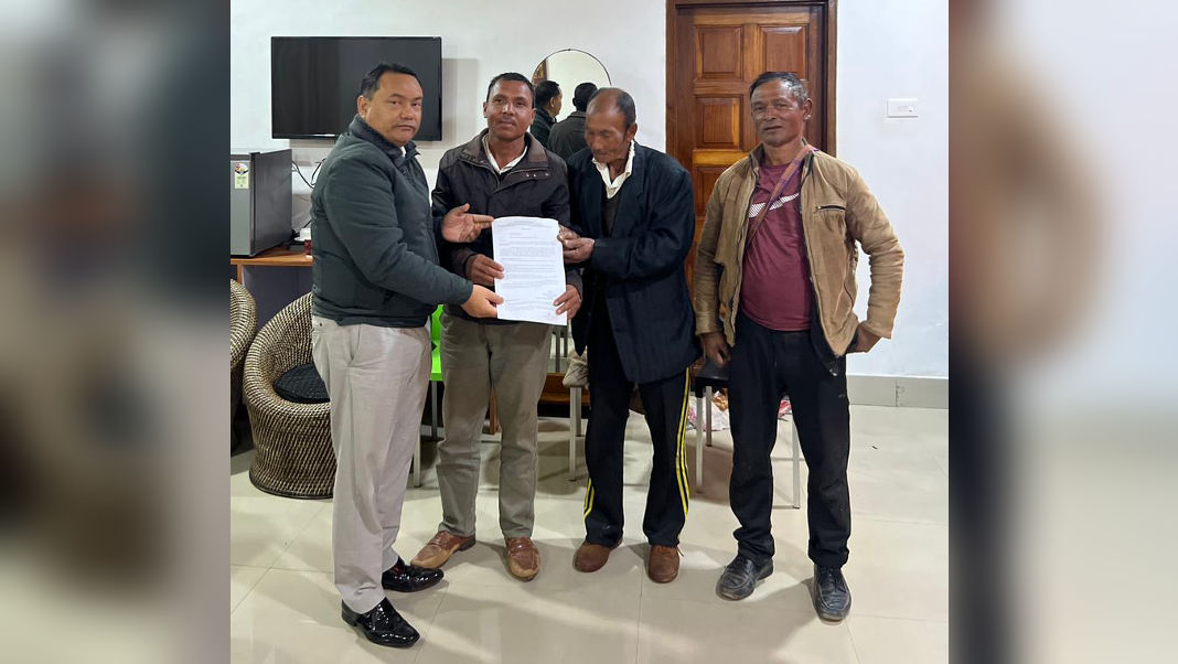 Dhar Donates ₹8 Lakh to Presbyterian Church Moorathud