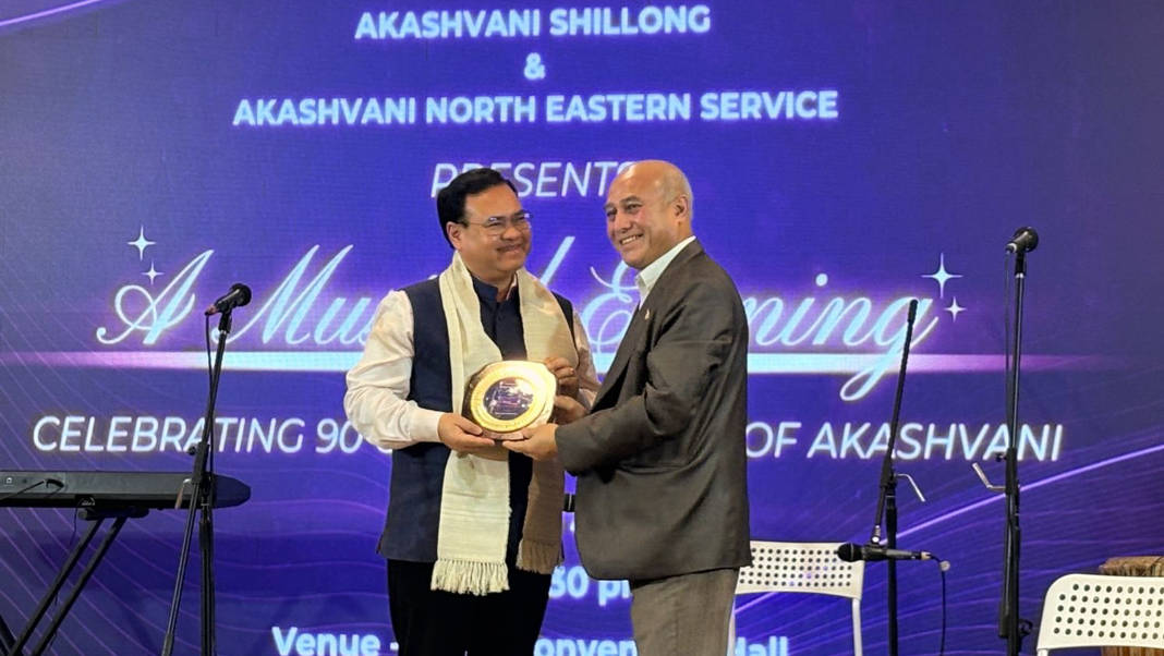 Rakhe ka Akashvani ia ka jingdap 90 snem da kaba pynlong ia ka tem ka put